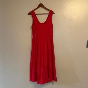 Who What Wear Vibrant Red Sleeveless Scoop Midi Dress